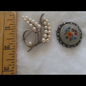 Vintage brooches